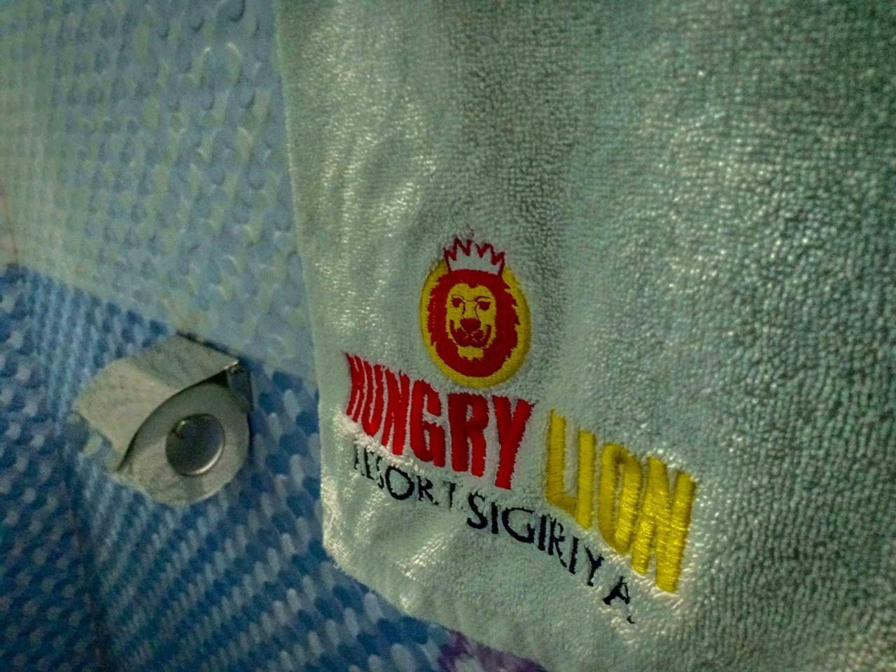 Hungry Lion Resort シギリヤ エクステリア 写真
